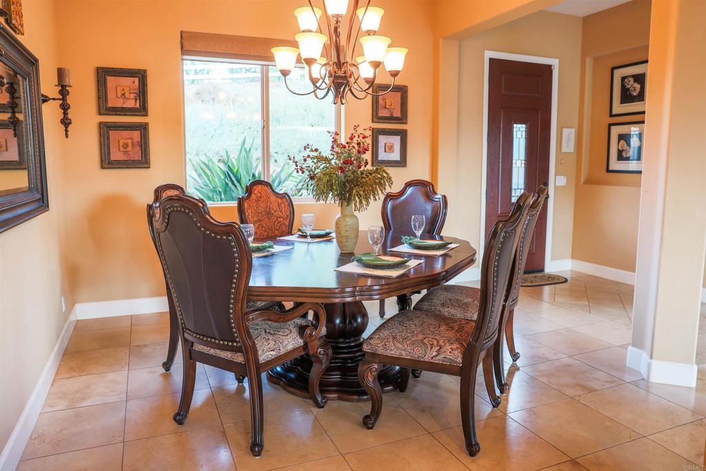 849 Singing Ridge Road El Cajon, CA 92019 - Photo 12 of 73