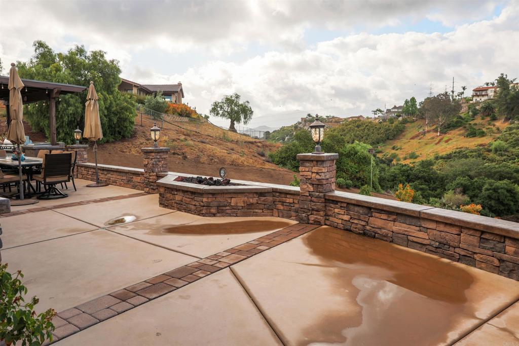 849 Singing Ridge Road El Cajon, CA 92019 - Photo 35 of 73