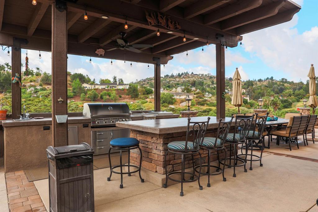 849 Singing Ridge Road El Cajon, CA 92019 - Photo 6 of 73