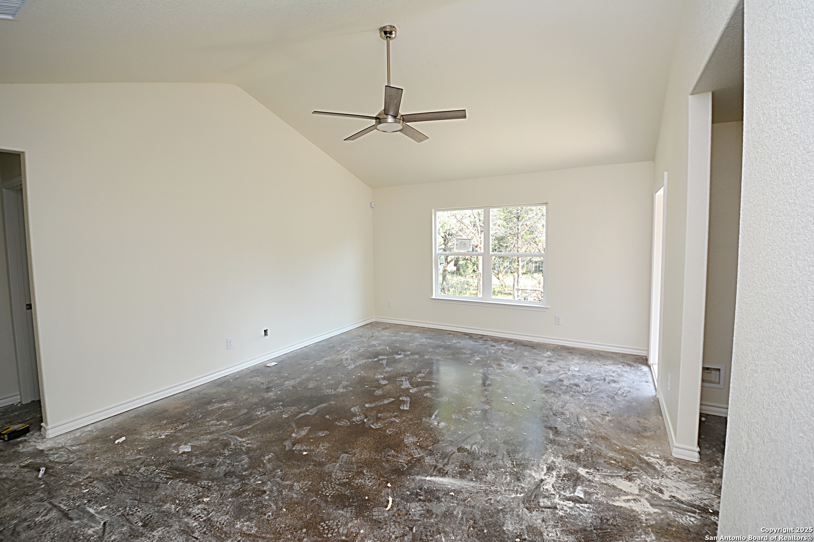 3015 Western Skies Drive Spring Branch, TX 78070 - Photo 2 of 9