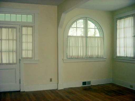 301 Martin Pittsburgh, PA 15216 - Photo 2 of 8 Gallery Image 2