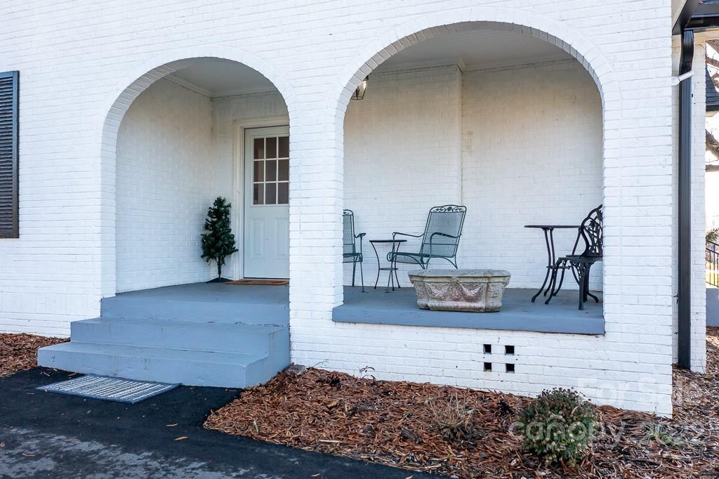 4846 County Home Road Conover, NC 28613 - Photo 4 of 41 Gallery Image 4