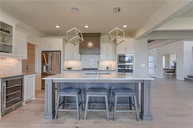 $699,950 | 24331 West 126th Terrace, Olathe, KS 66061