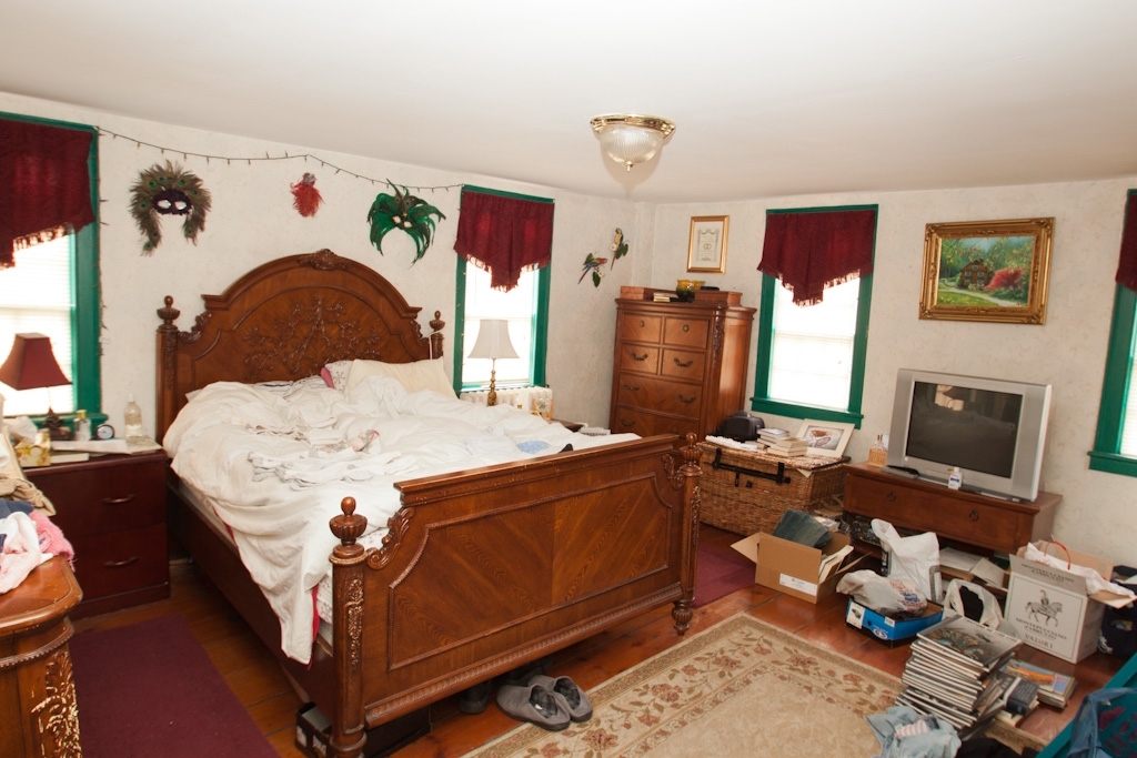 18-20 Yale Hill Road Stockbridge, MA 01262 - Photo 13 of 20 first floor bedroom