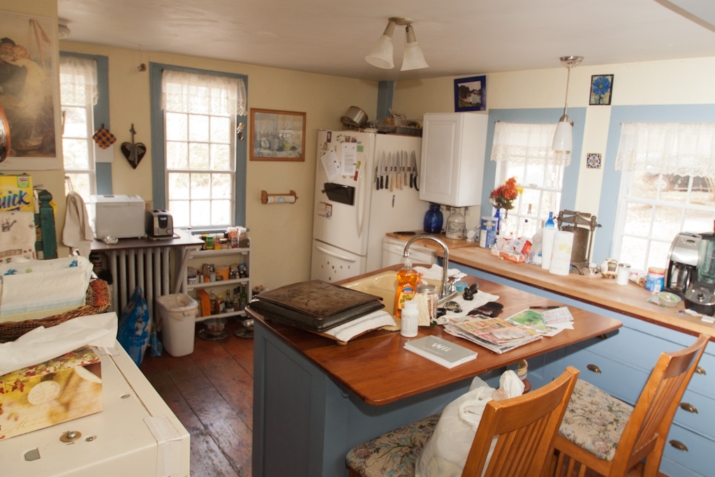 18-20 Yale Hill Road Stockbridge, MA 01262 - Photo 7 of 20 kitchen