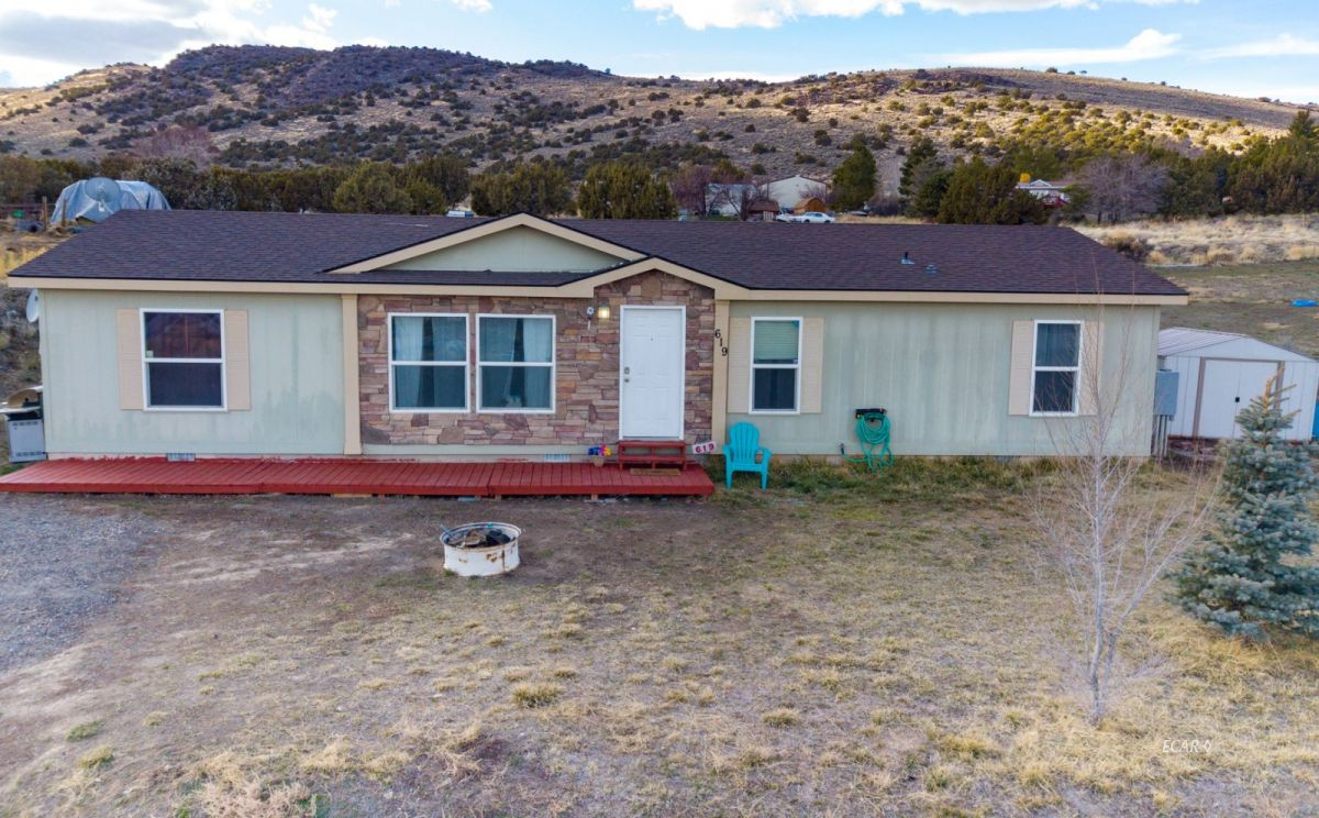 619 Spring Valley Parkway Spring Creek, NV 89815 - Photo 4 of 27 Gallery Image 4