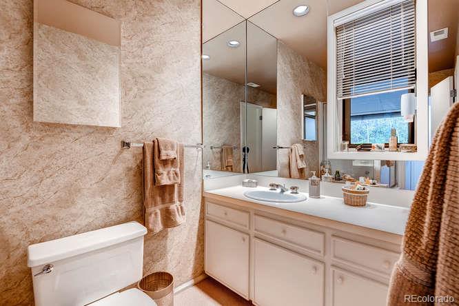 560 Valley Road Littleton, CO 80124 - Photo 24 of 33