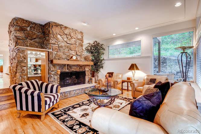 560 Valley Road Littleton, CO 80124 - Photo 7 of 33