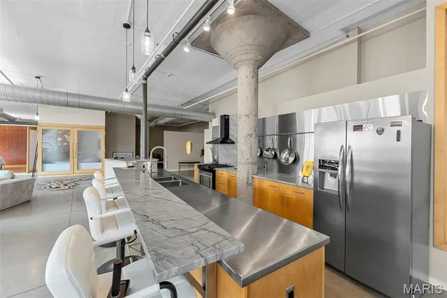 $400,000 | 1010 St Charles Street, Unit 1102, St. Louis, MO 63101