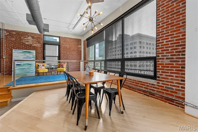 $400,000 | 1010 St Charles Street, Unit 1102, St. Louis, MO 63101