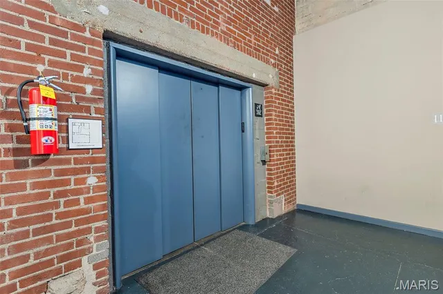 $400,000 | 1010 St Charles Street, Unit 1102, St. Louis, MO 63101