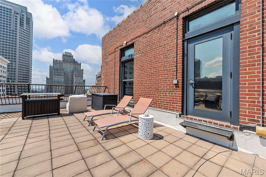 1010 St Charles Street, Unit 1102 St. Louis, MO 63101 - Photo 36 of 37