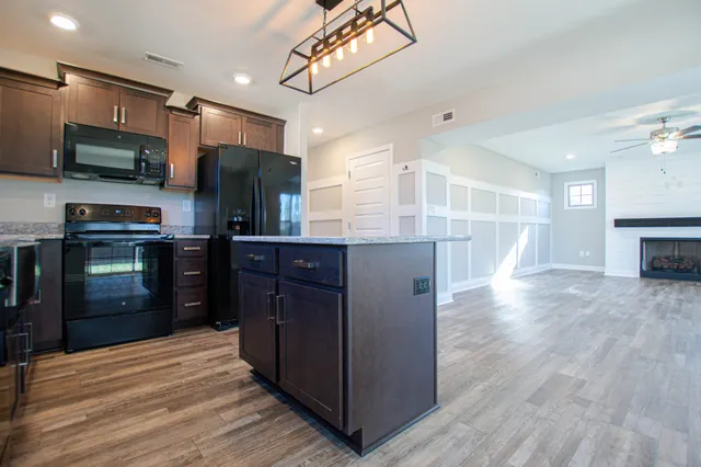 $2,000 | 104 Schroer Road, Clarksville, TN 37042