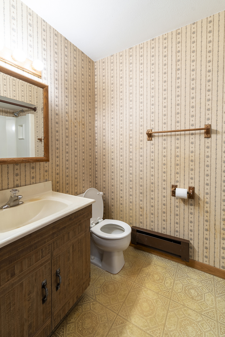 1 Oak Ridge Drive Newark, IL 60541 - Photo 16 of 26 Gallery Image 16