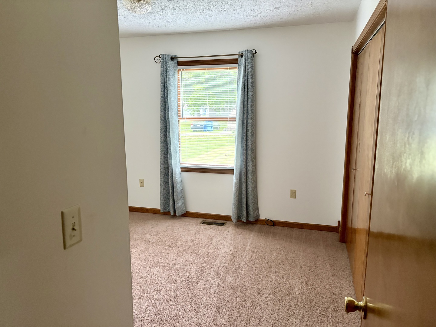 326 West Hight Street Macon, IL 62544 - Photo 15 of 35