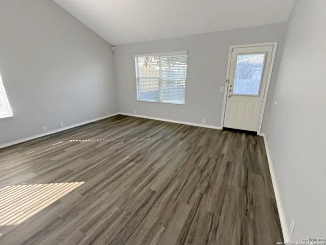 $1,695 | 5128 Storm King, Schertz, TX 78108