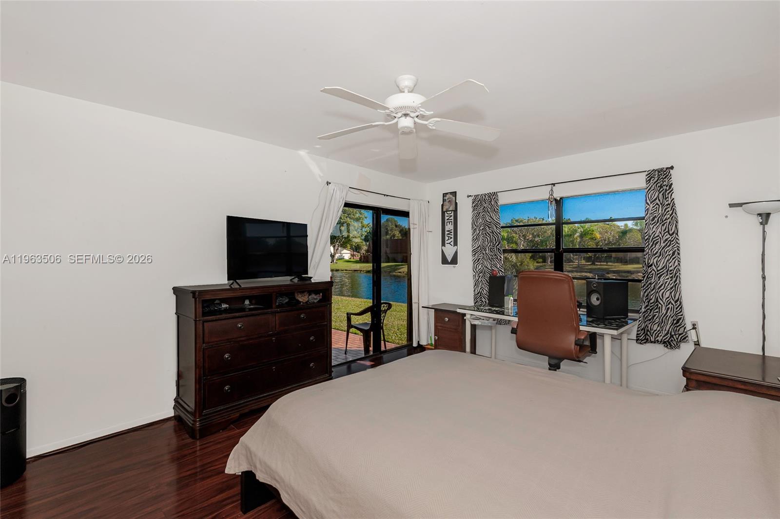 840 Southwest 120th Way Davie, FL 33325 - Photo 17 of 29