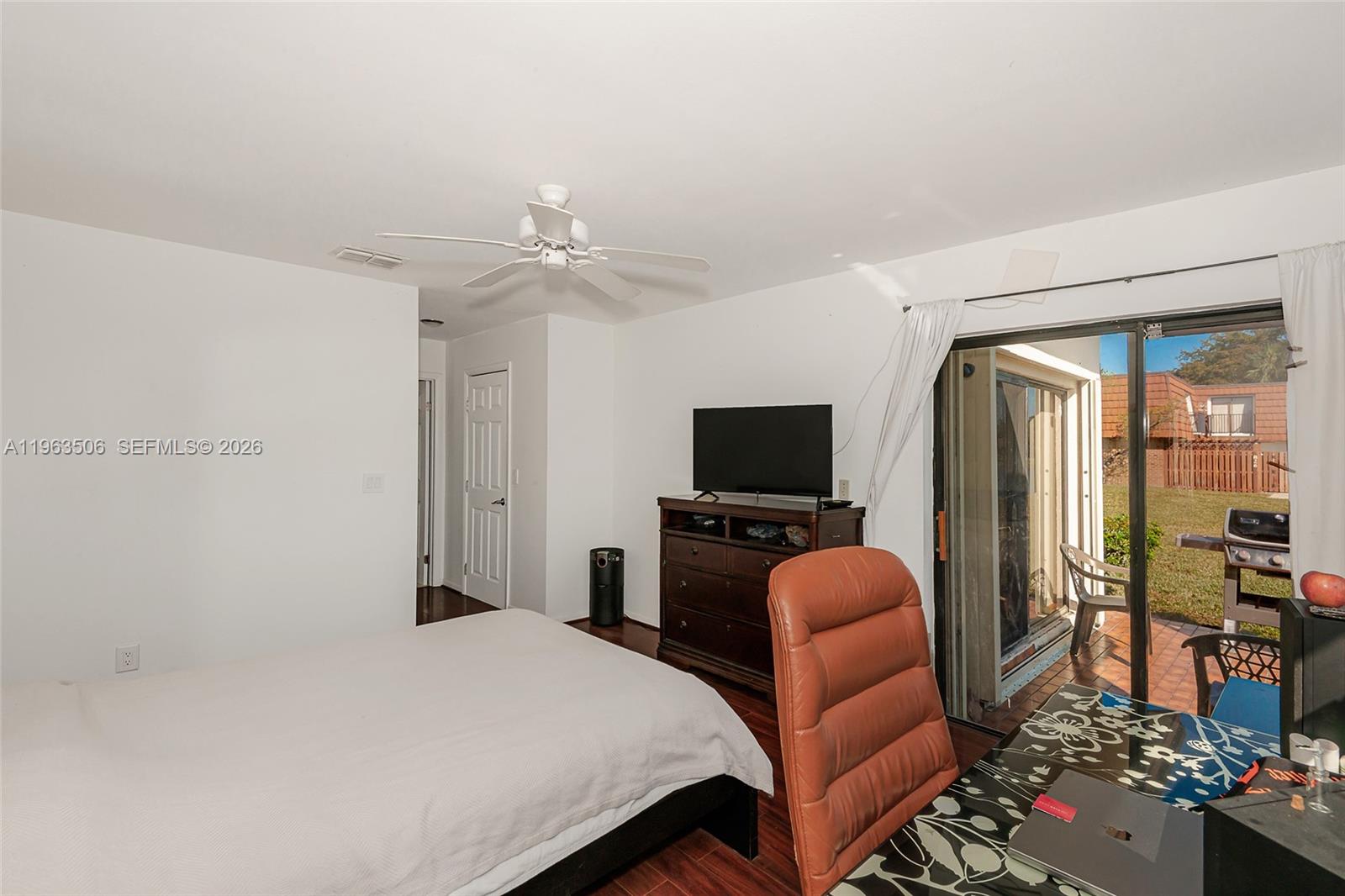 840 Southwest 120th Way Davie, FL 33325 - Photo 18 of 29