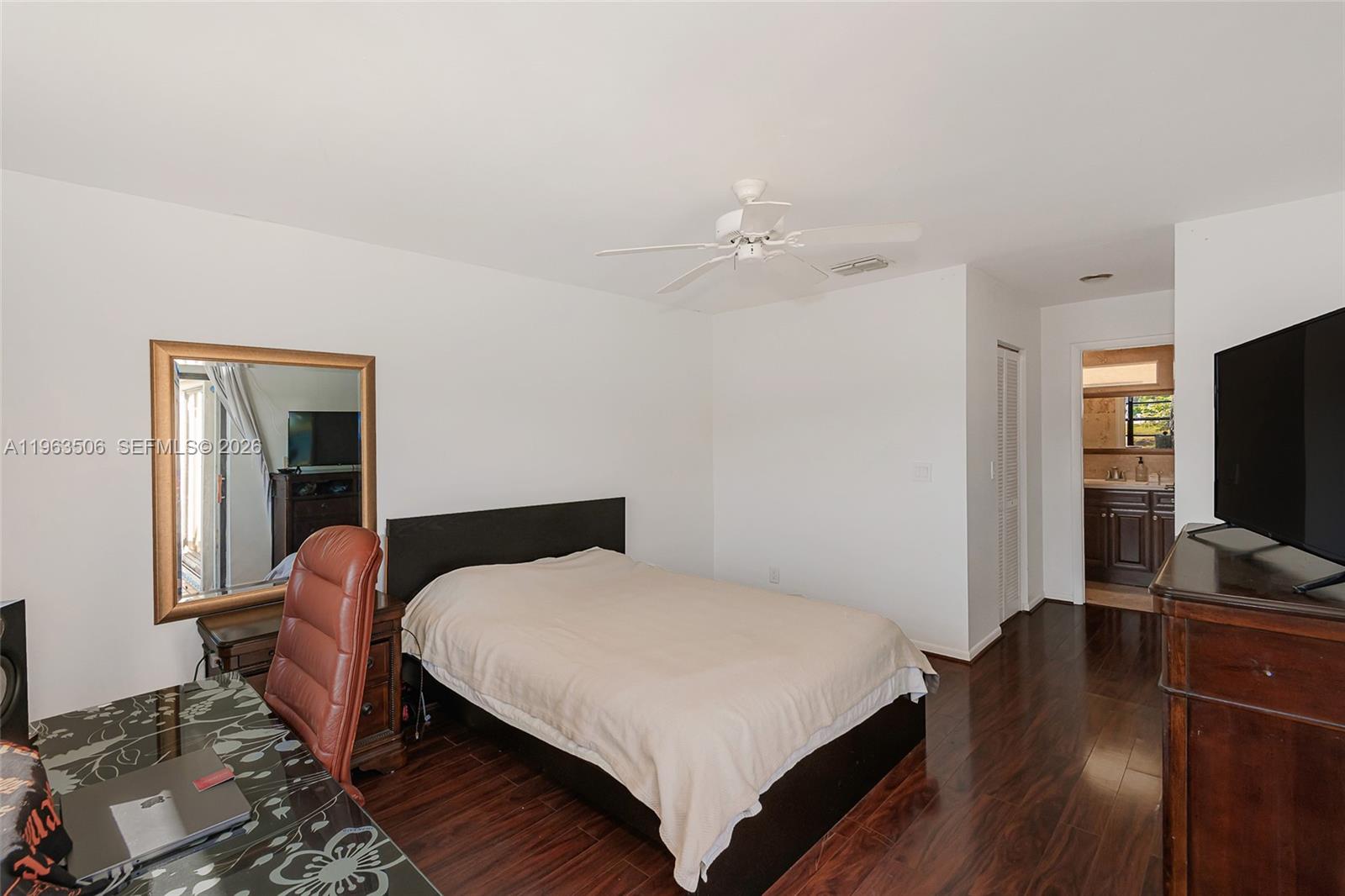 840 Southwest 120th Way Davie, FL 33325 - Photo 19 of 29