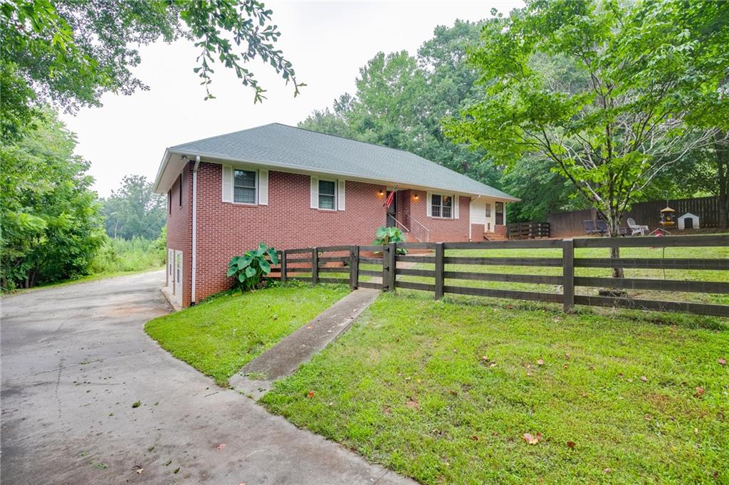 3845 Level Grove Road Cornelia, GA 30531 - Photo 2 of 54