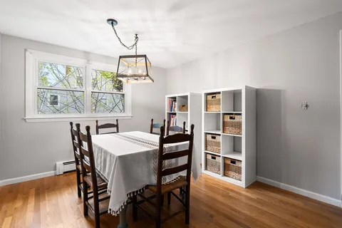$800,000 | 125 Sylvia Street, Arlington, MA 02476