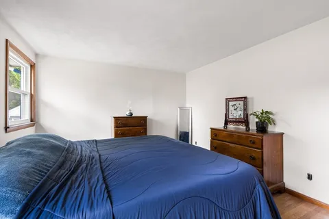 $800,000 | 125 Sylvia Street, Arlington, MA 02476
