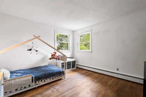 $800,000 | 125 Sylvia Street, Arlington, MA 02476