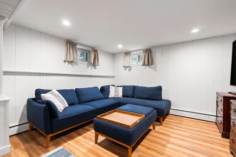 $800,000 | 125 Sylvia Street, Arlington, MA 02476