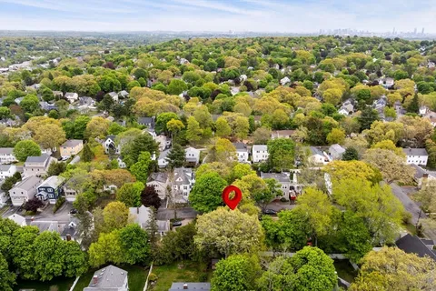 $800,000 | 125 Sylvia Street, Arlington, MA 02476