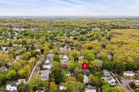 $800,000 | 125 Sylvia Street, Arlington, MA 02476