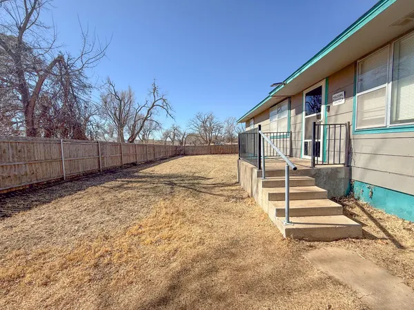 $115,000 | 702 South Canadian Street, Wheeler, TX 79096