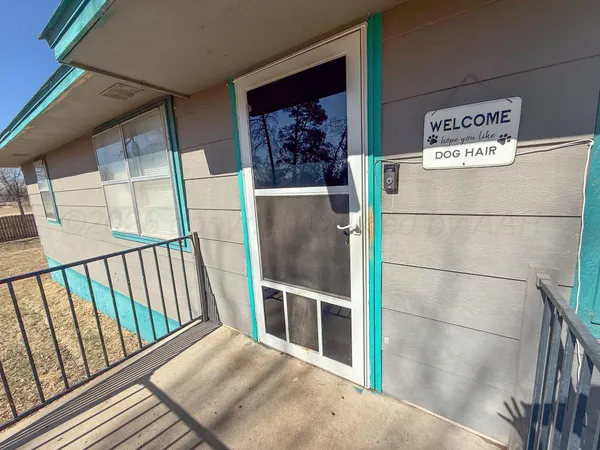 $115,000 | 702 South Canadian Street, Wheeler, TX 79096