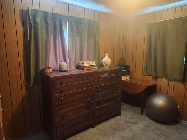 $400,000 | 7385 South 88th Avenue, Rothbury, MI 49452