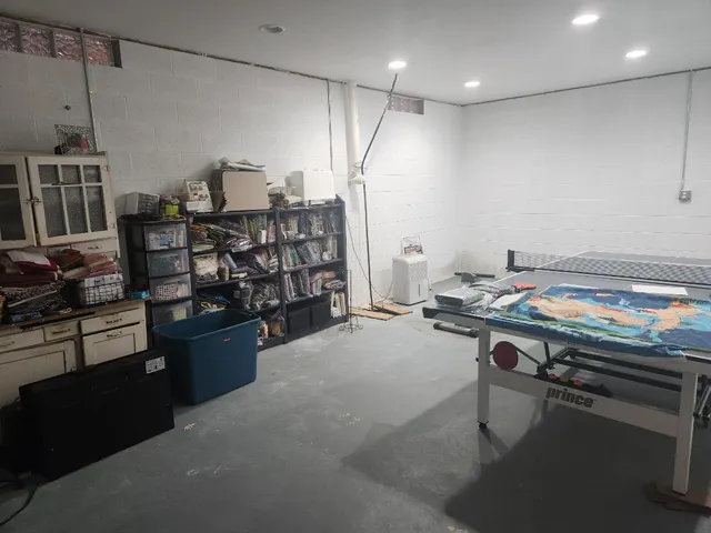 $400,000 | 7385 South 88th Avenue, Rothbury, MI 49452