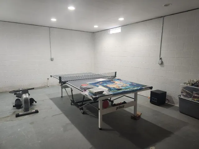 $400,000 | 7385 South 88th Avenue, Rothbury, MI 49452