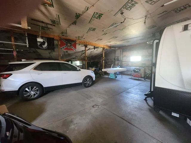 $400,000 | 7385 South 88th Avenue, Rothbury, MI 49452