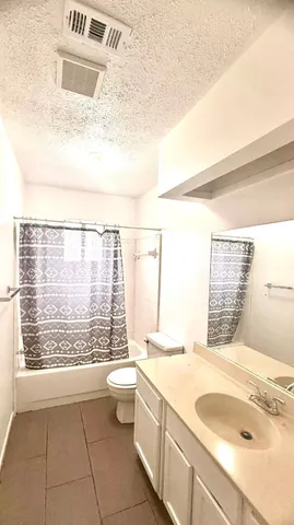 $1,750 | 16354 Villaret Drive, Houston, TX 77083