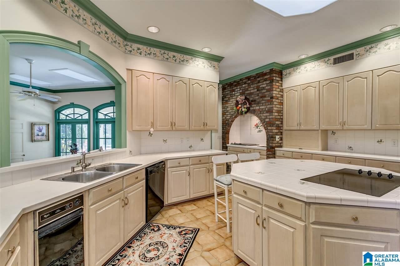4440 Caldwell Mill Road Birmingham, AL 35243 - Photo 26 of 50
