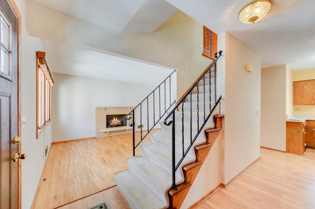 6704 Ridgeview Drive Edina, MN 55439 - Photo 14 of 27