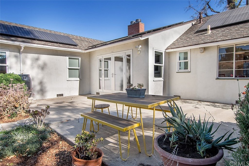 6803 Chisholm Avenue Van Nuys, CA 91406 - Photo 24 of 27