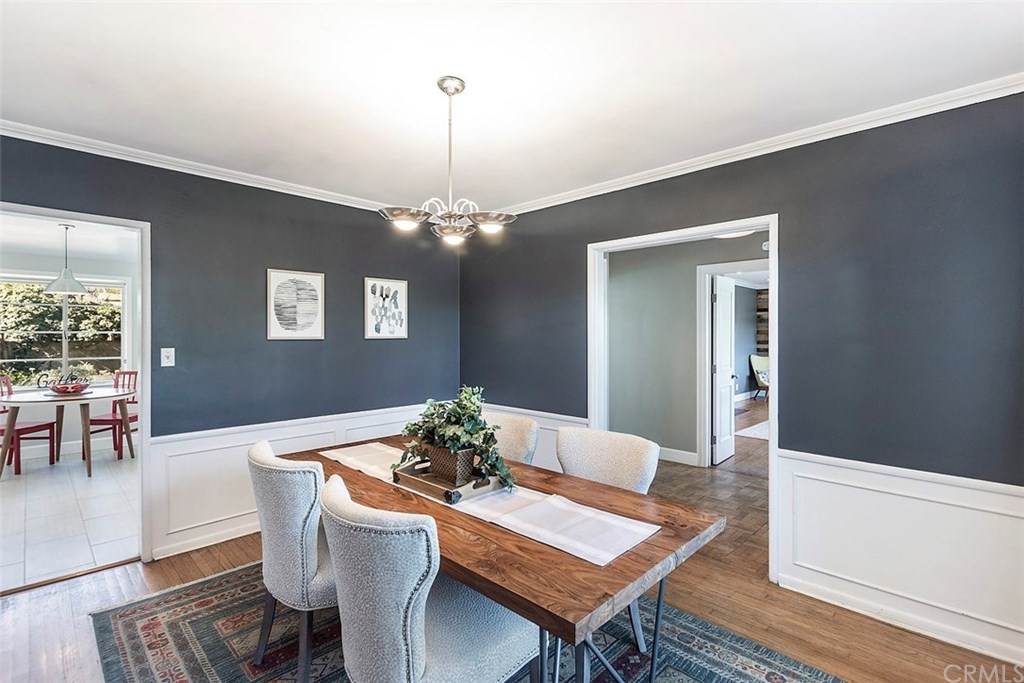 6803 Chisholm Avenue Van Nuys, CA 91406 - Photo 5 of 27