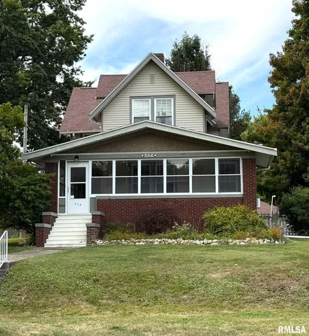 $124,900 | 554 North West Street, Galesburg, IL 61401