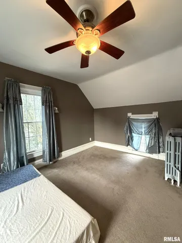 $124,900 | 554 North West Street, Galesburg, IL 61401