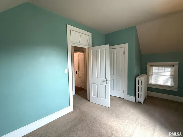 $124,900 | 554 North West Street, Galesburg, IL 61401