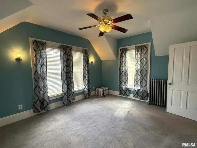 $124,900 | 554 North West Street, Galesburg, IL 61401