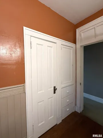 $124,900 | 554 North West Street, Galesburg, IL 61401