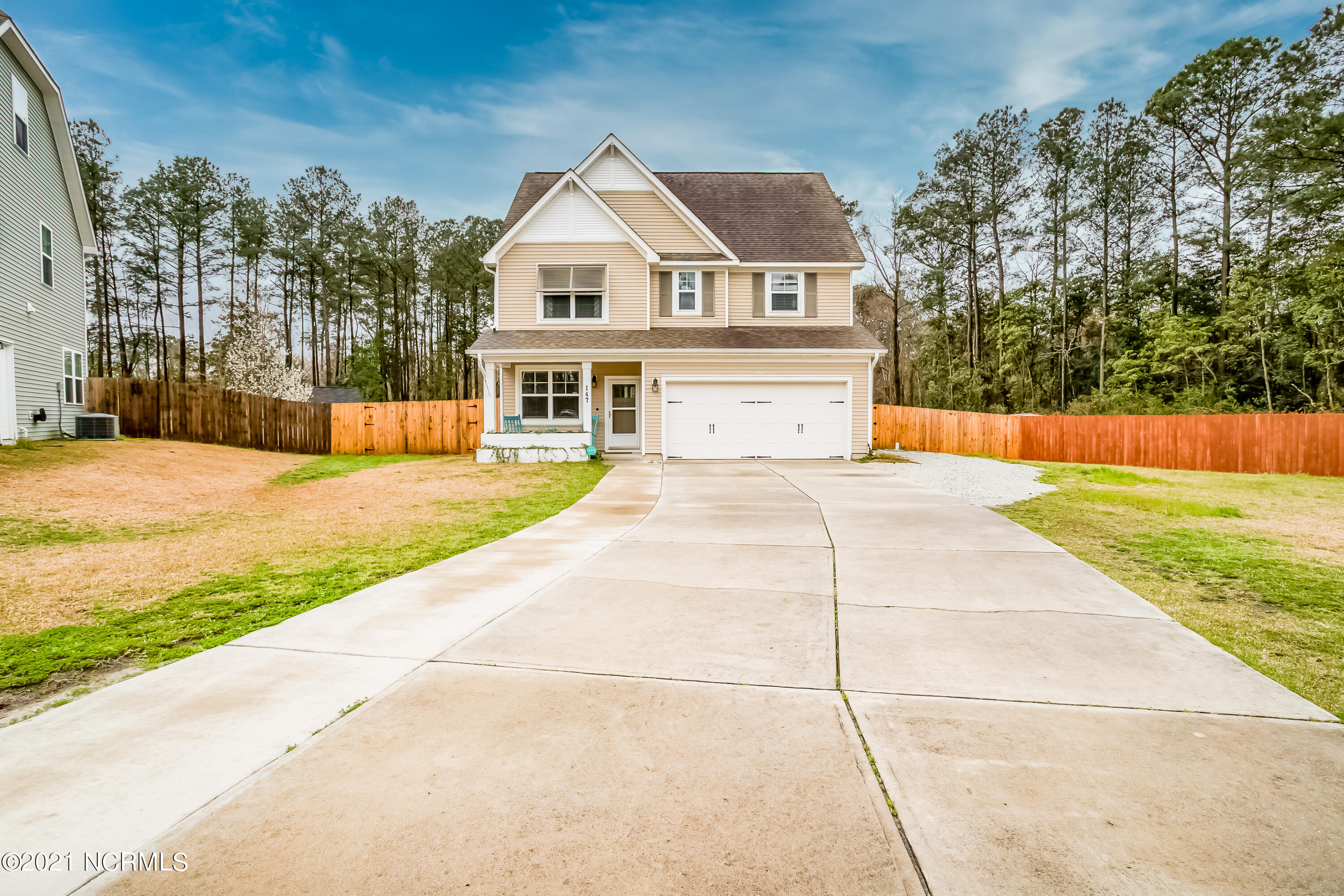 147 Saint Road Richlands, NC 28574 - Photo 1 of 25 2FRONT