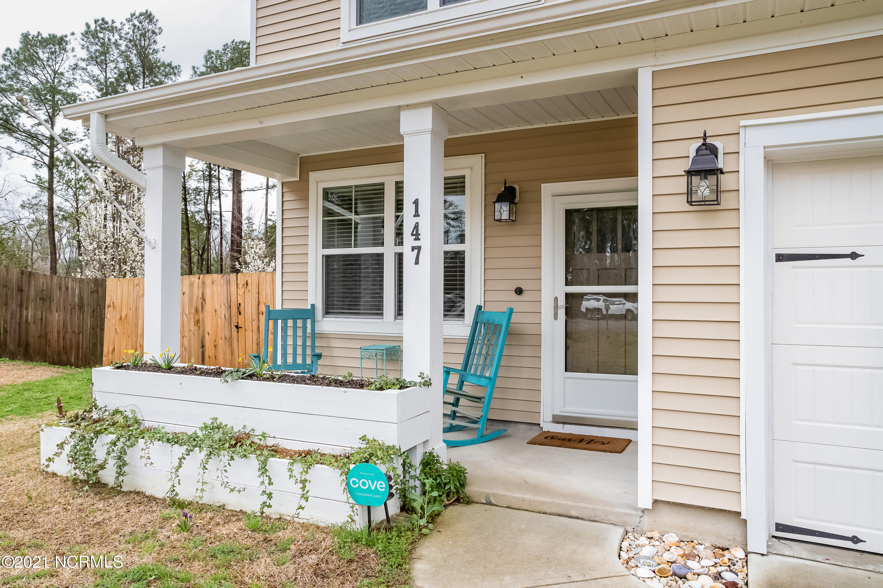 147 Saint Road Richlands, NC 28574 - Photo 3 of 25 6FRONT