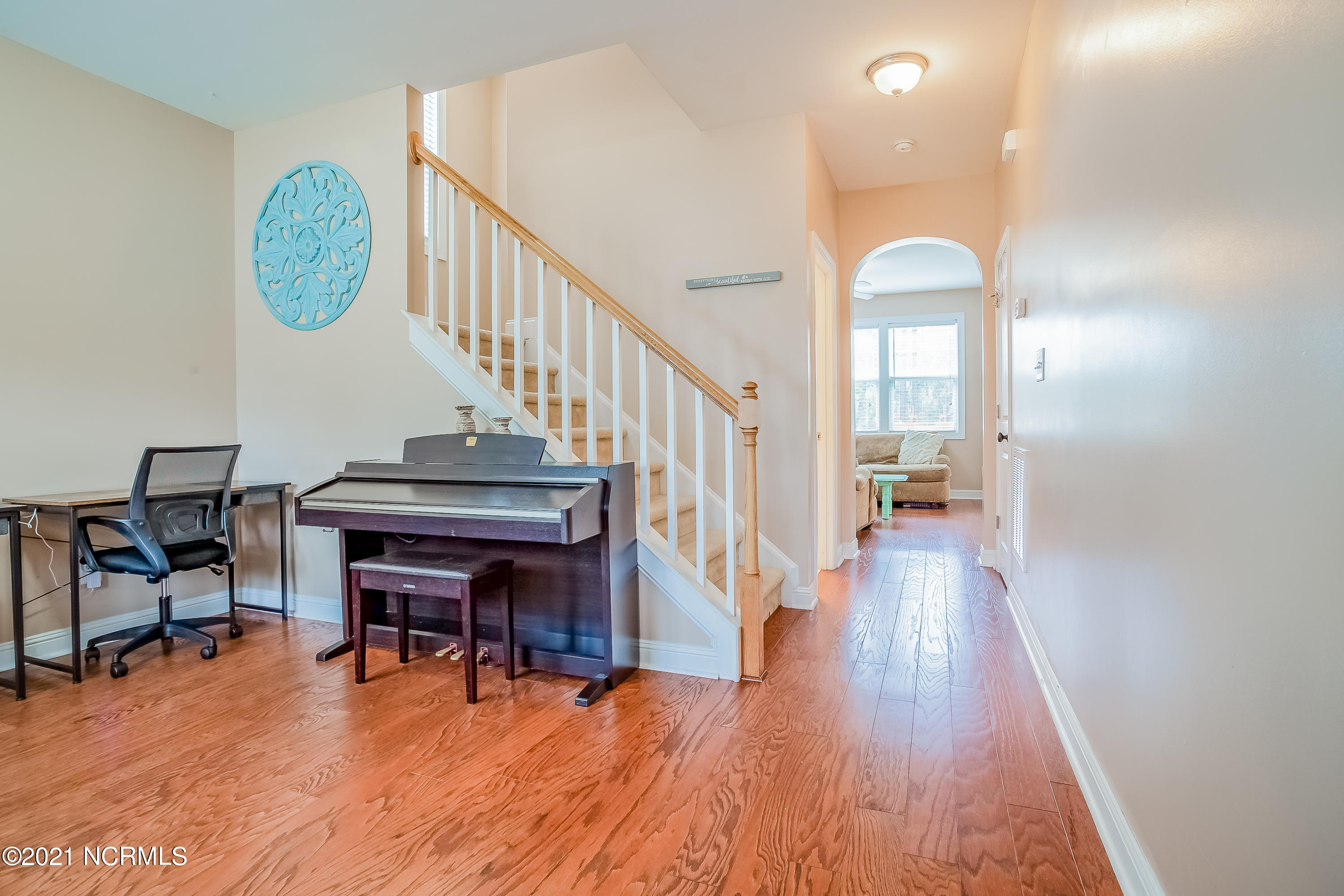 147 Saint Road Richlands, NC 28574 - Photo 4 of 25 11LIVING