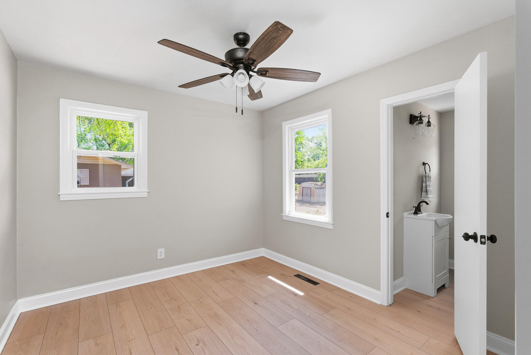 821 Stanton Drive North Augusta, SC 29841 - Photo 26 of 47 ©MeghannPadgett_821Stanton-22